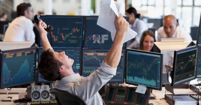 Top Risk Management Techniques for Prop Firm Traders